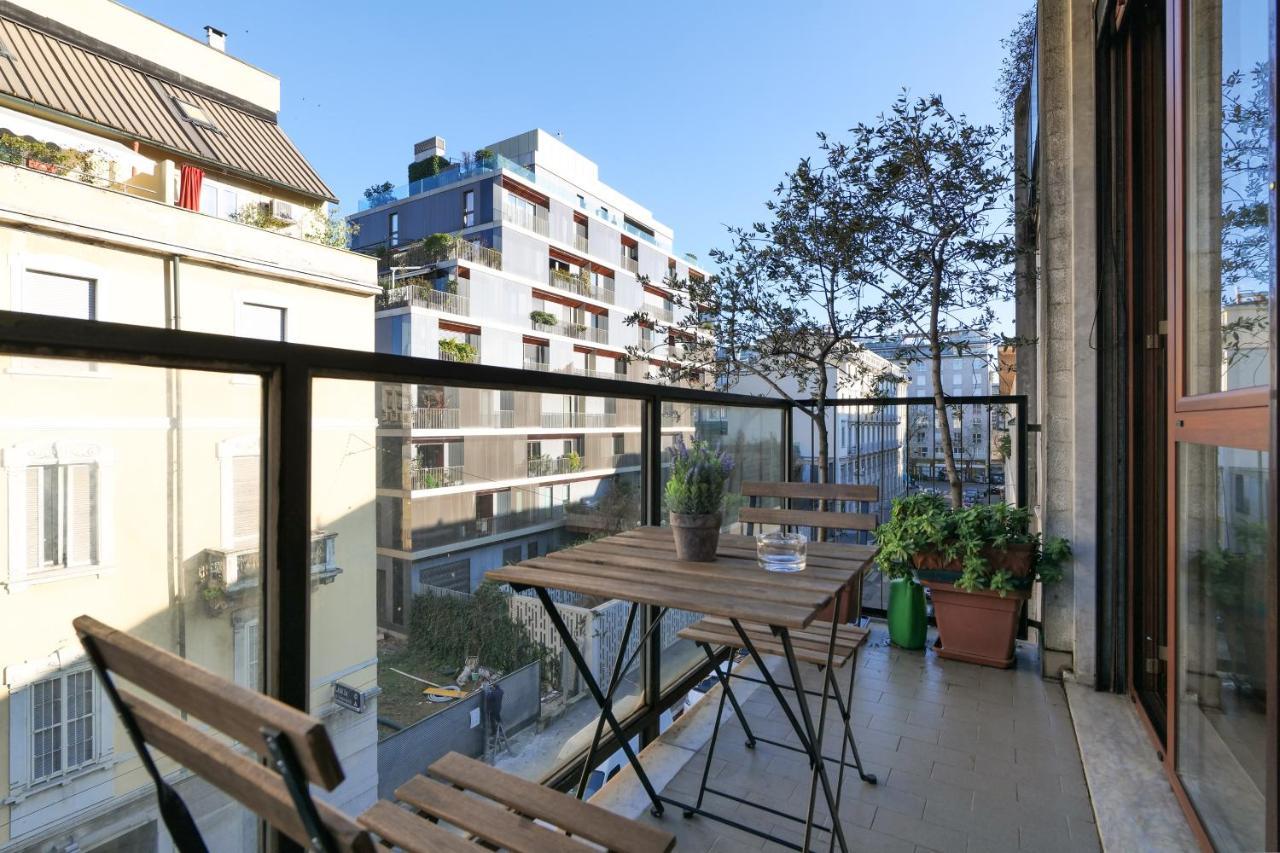 Primopiano - Valparaiso Apartment Milan Bagian luar foto